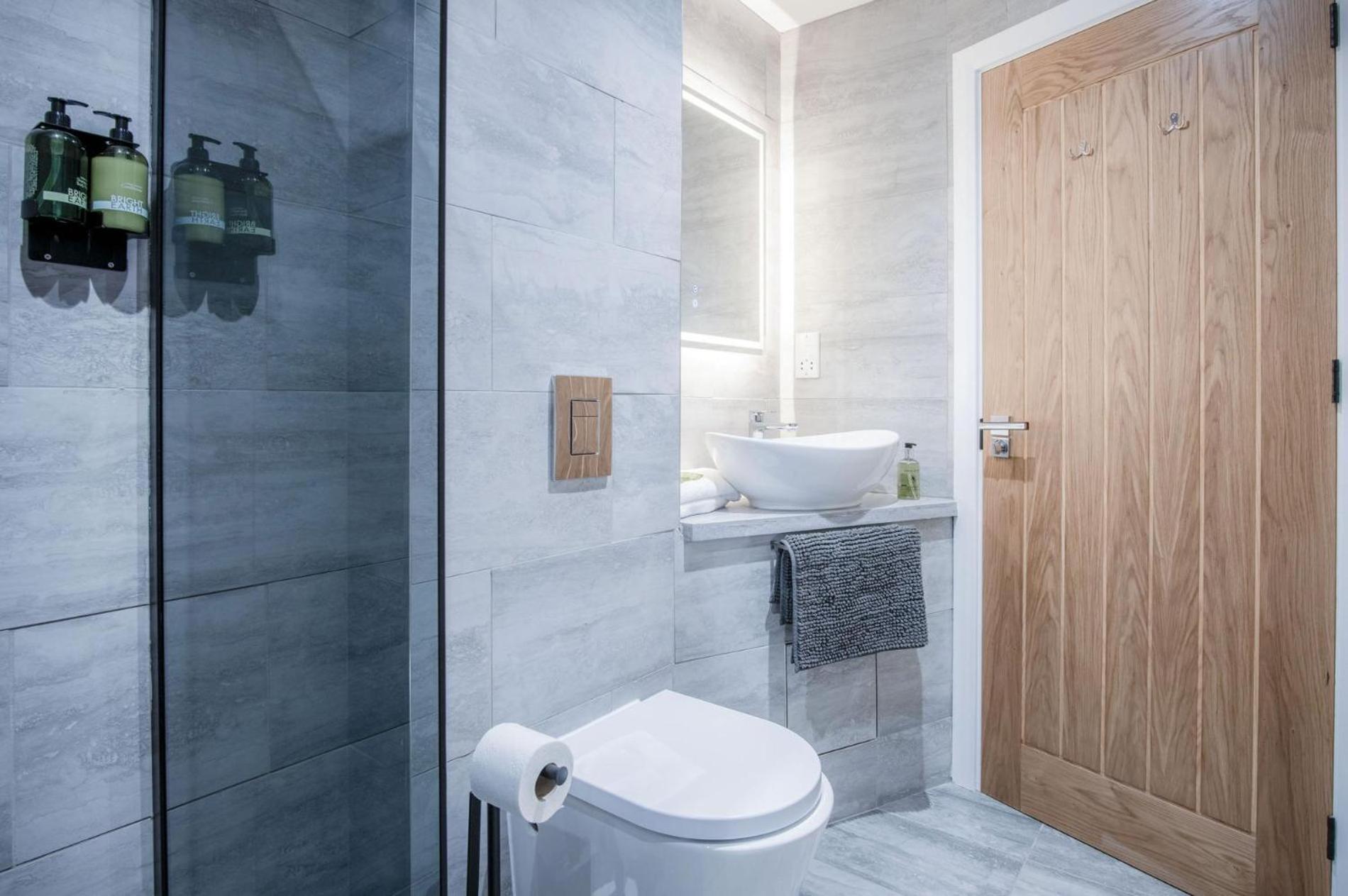 Suite 2 - Sleeping Giant Hotel - Pen Y Cae Inn Μπρέκον Εξωτερικό φωτογραφία